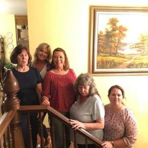 Meet your Posher, Debra